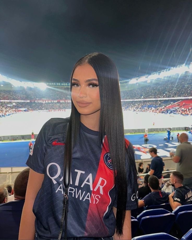queenvibes0's tweet image. PSG Women 💙❤️ #paris #UCL