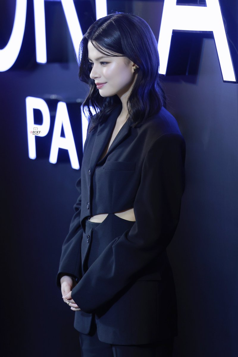 boss bec
<a href="/AngelssBecky/">Becky Armstrong</a> 

BECKY IS WORTH IT 
#LOrealParisTHxBecky