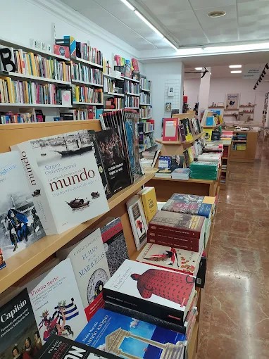 ADCAlicante (@adcalicante) on Twitter photo 📚✨Desde <a href="/adcalicante/">ADCAlicante</a> y @pintofsciencees #Alicante queremos dar las GRACIAS a la Librería 80 Mundos @lib80mundos por su apoyo como patrocinador del evento y el detalle tan bonito de regalar a cada ponente un libro personalizado ❤️📖¡Nos vemos entre libros! #Pint25ES #Pint25ALC 📚✨Desde <a href="/adcalicante/">ADCAlicante</a> y @pintofsciencees #Alicante queremos dar las GRACIAS a la Librería 80 Mundos @lib80mundos por su apoyo como patrocinador del evento y el detalle tan bonito de regalar a cada ponente un libro personalizado ❤️📖¡Nos vemos entre libros! #Pint25ES #Pint25ALC