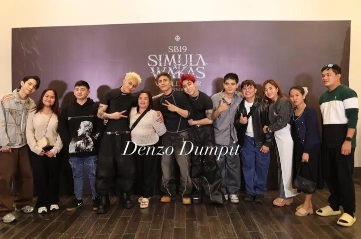 Suson family with SB19<<<

<a href="/SB19Official/">SB19 Official</a> <a href="/felipsuperior/">FELIP</a>