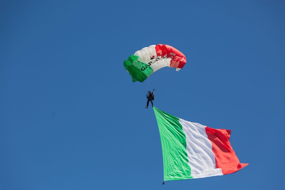 LucaphPhoto's tweet image. Buon 2 giugno cara Italia 🇮🇹 #2giugno1946 #2giugno2025 #FestadellaRepubblica