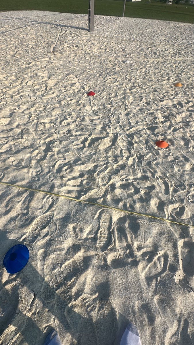 Hanif Miller “Buck”! (@hanif_miller27) on Twitter photo 7am grind #Pain 7am grind #Pain