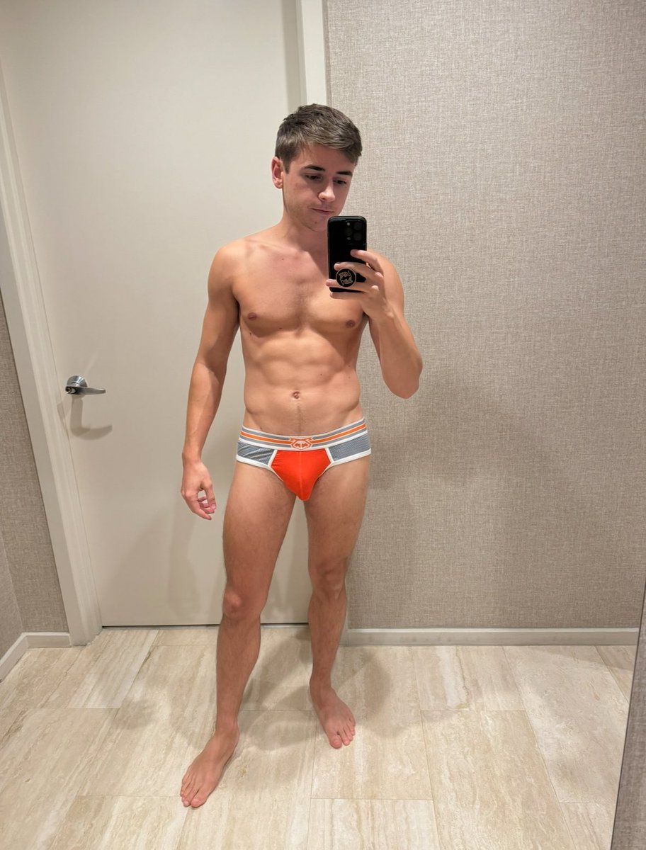 Working on my first collab with another person since I became single… now for 10% off, ending soon😈 stan-chris.com