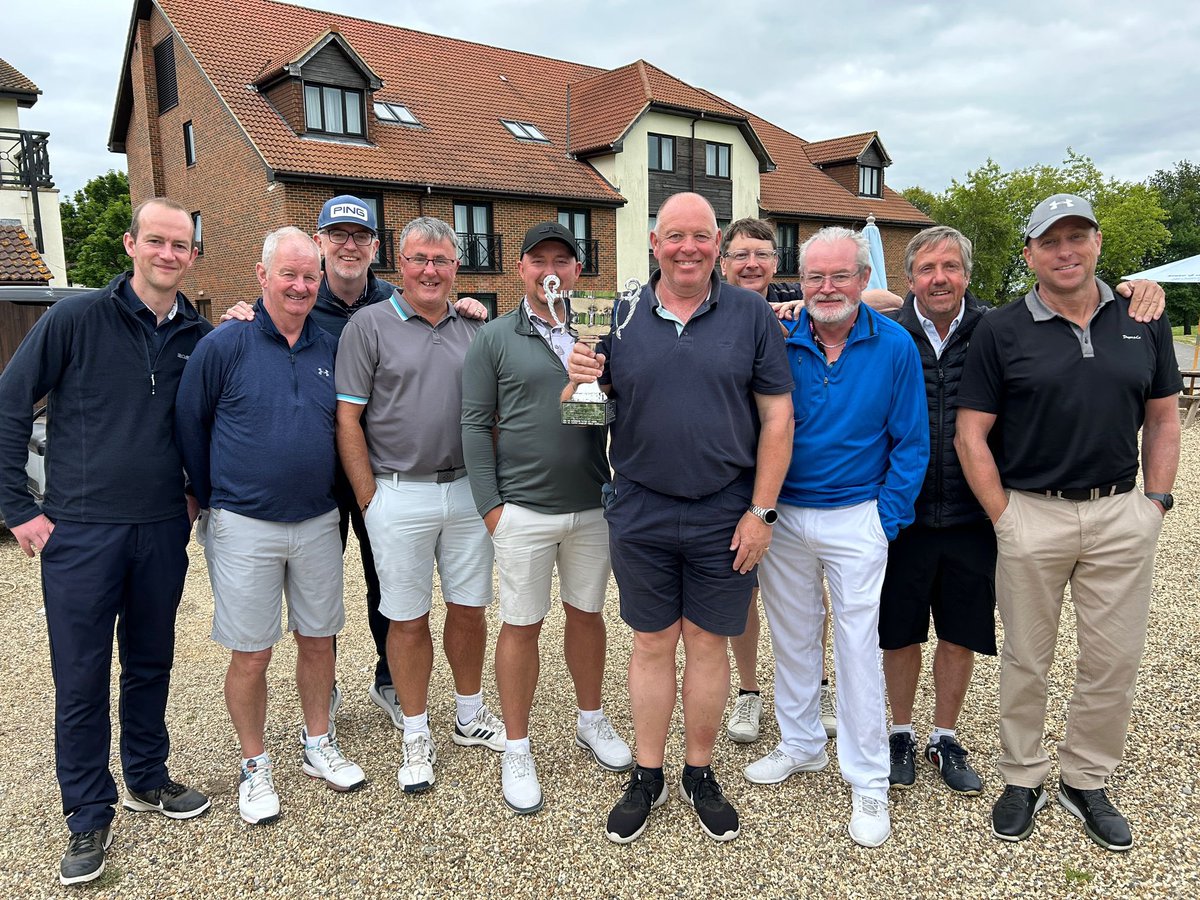 Nomad Golf Society tweet media