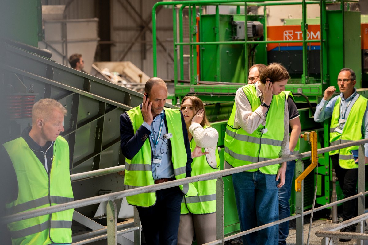 📢 A grateful thanks to <a href="/citeofrance/">Citeo</a> for a fantastic plant visit on the 28th of May as a part of the <a href="/petcoreeurope/">PETCORE EUROPE</a>'s Thermoforms ♻️ Conference in Dijon. To learn more, please check the link ➡️ bit.ly/43DVKv

#PETPackaging
#FullCircularity
#PETRecyclingInEurope