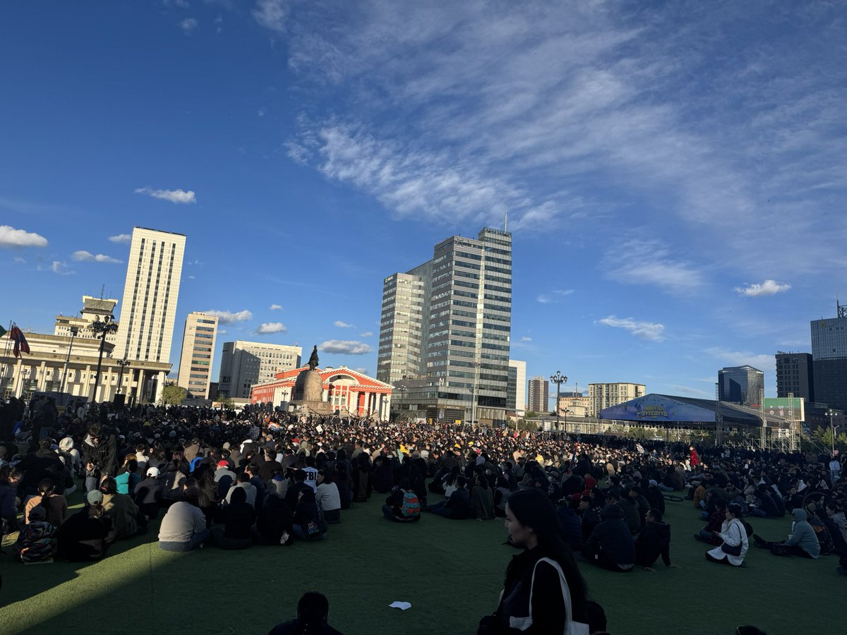 Ирээдүй гэрэлтэй