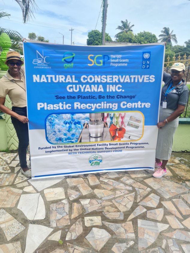 sgpguyana's tweet photo. Ahead of #WorldEnvironmentDay, the SGP Guyana team visited "See the Plastic, Be the Change" in Region 3 🌍♻️. 7 schools, 1,000 kg of plastic, and a mission to clean up and educate youth for a #CircularEconomy. Change starts with action! 💪🌱
#ActForNature #PlasticFreeFuture https://t.co/6G4FZQJ0gE