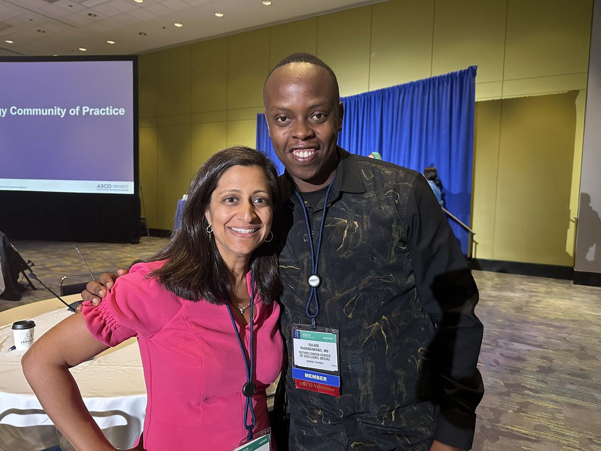aparna1024's tweet image. #ASCO25 caught up w/ these amazing leaders, some of our original young oncologists supported through @MGHCancerCenter POETIC program. They are now leading the way in Africa & beyond. We planned for 2 2025 fellows 1st time since the program, visas denied. We must be better.