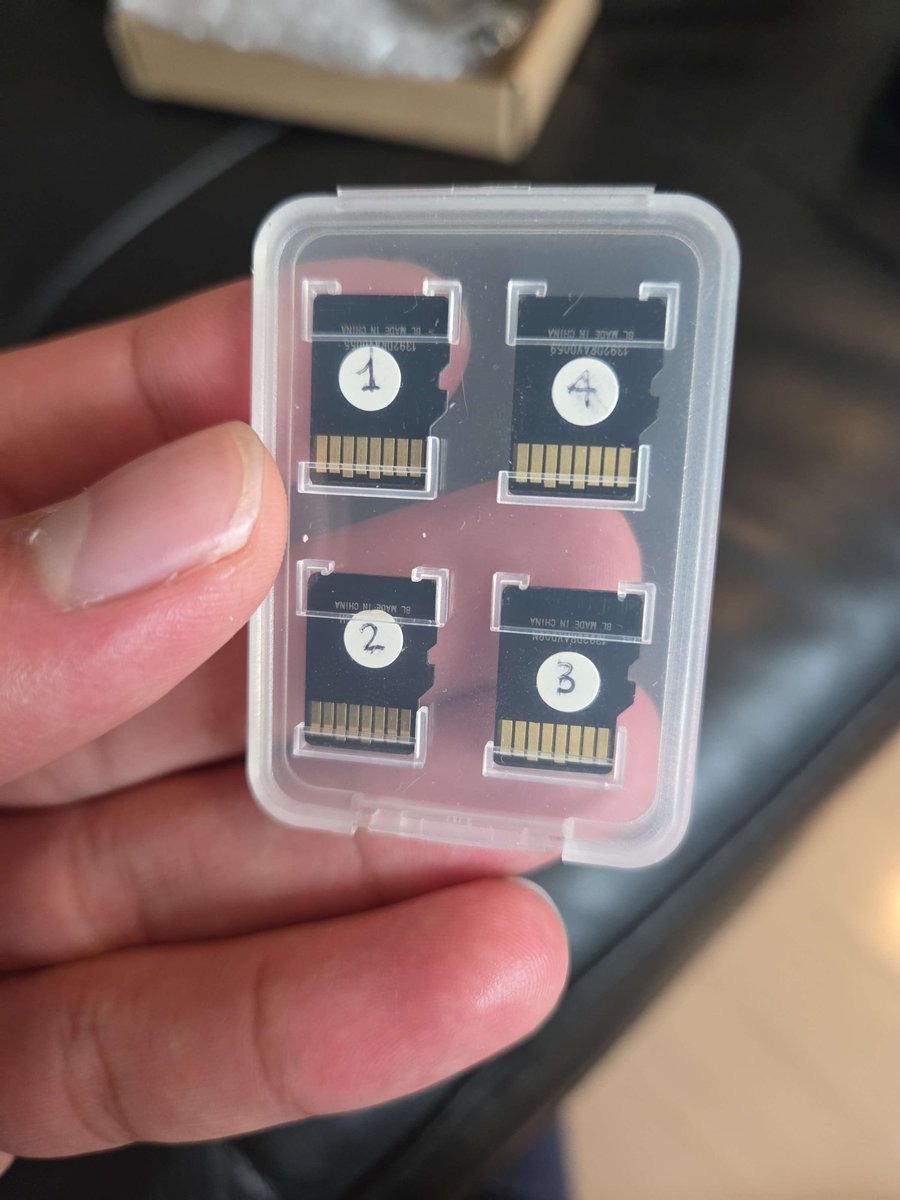 RockmanCosmo's tweet image. I visited @gamepresintl's headquarters in Tokyo and discussed their i-mode game preservation project! We discussed many things, from dumping procedures to cataloguing phone models. It was very productive, and we now have a clearer direction on how to move forward.