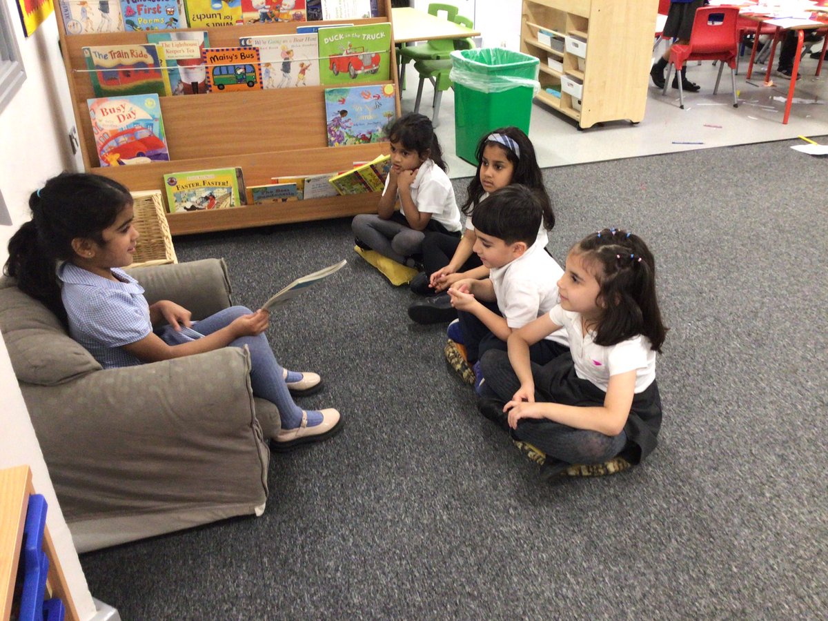 Fosse_TMET's tweet photo. F2 have a new teacher! 📕 #fmeyfs #fmpsed #fmreading https://t.co/tOfMtI3dbS