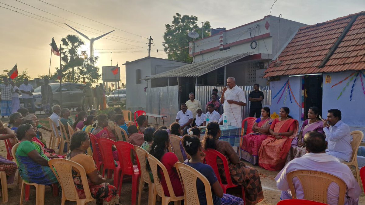 இராதாபுரம் சட்டமன்றத் தொகுதி- இருக்கன்துறை ஊராட்சிக்கு உட்பட்ட சேனார்குளத்தில் புதிய கிளை நியாய விலைக் கடையை பயன்பாட்டிற்கு திறந்து வைத்தேன்!
