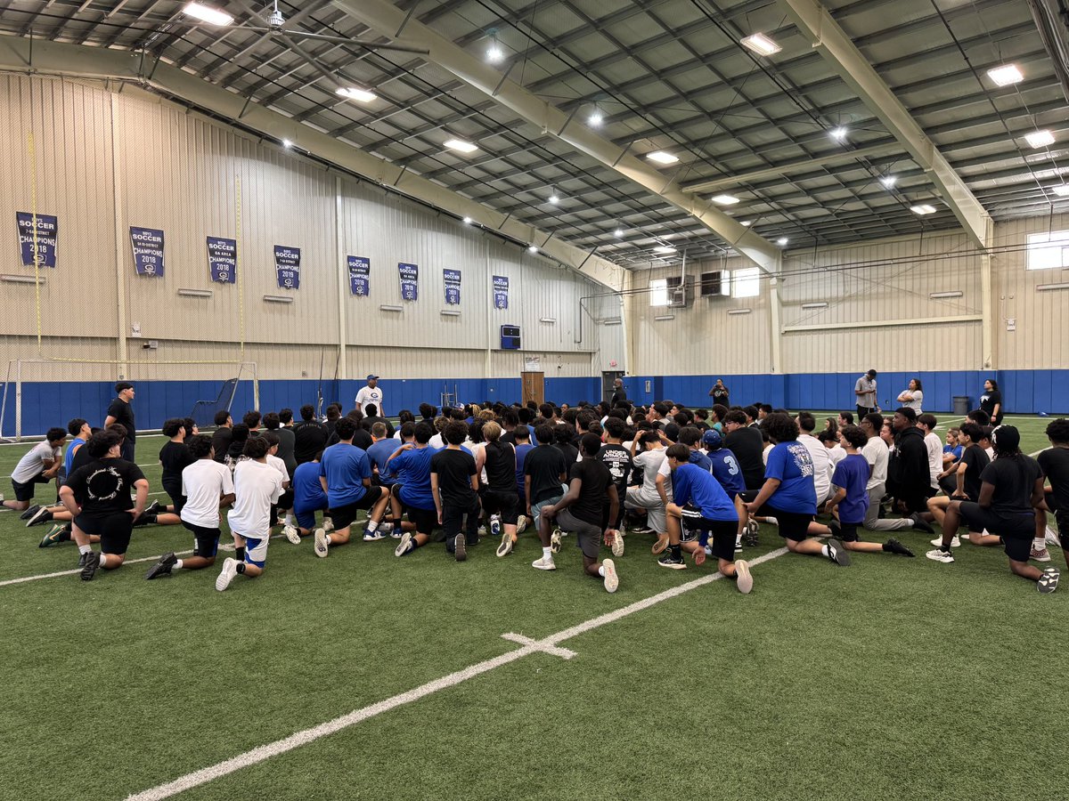 CoachKenRoss's tweet image. 1st day of SS &amp;amp; C....Gophers getting ready!!!!  @GPHSGophers