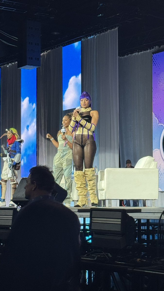 jourdan 🌸 tweet media