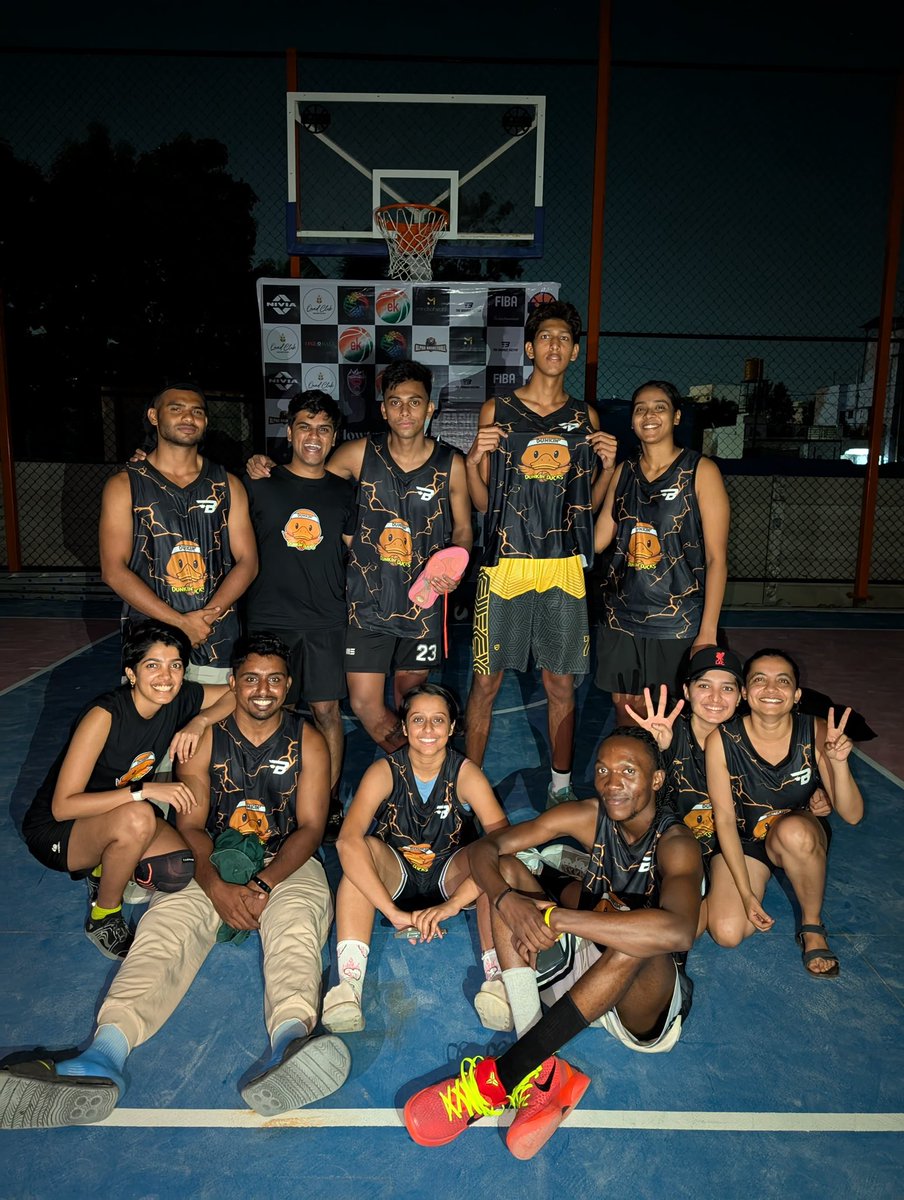 dravishakatoch's tweet photo. Kruthi and Sid from our community hit us up 2 days ago: "Tournament this weekend, we doing this?"

6 hours of frantic calls later we were owners of 3 full teams. We actually pulled it off and I'm still buzzing 🏀… https://t.co/GMI8Z9i18E