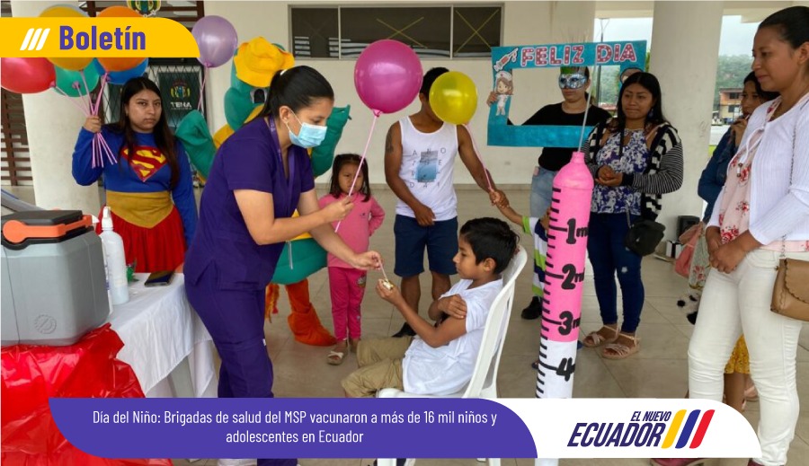 #BOLETÍN | Este domingo 01 de junio, que se conmemoró el #DíaDelNiño, <a href="/Salud_Ec/">Ministerio de Salud Pública 🇪🇨</a> inmunizó a 16.379 niños y adolescentes del Ecuador durante la jornada nacional de vacunación. Cada coordinación zonal del país desplegó brigadas en puntos  estratégicos.

Más➡️bit.ly/4mJgDOX