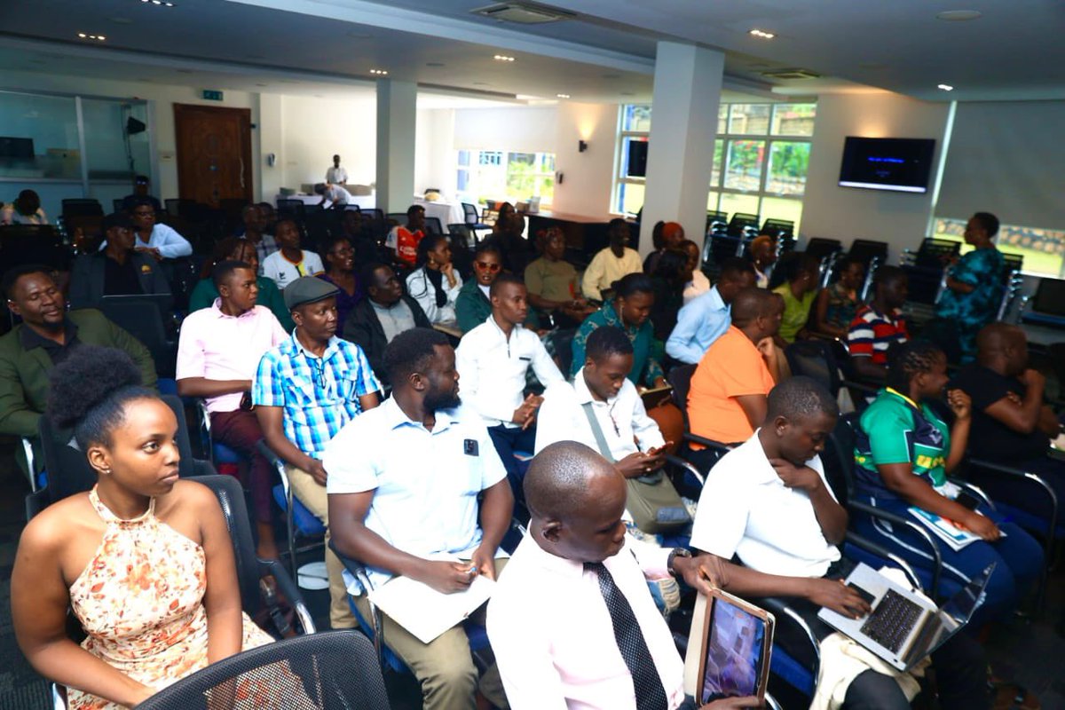 Ssalongo Kasule Douglas Benda🎭 (@bendizhodouglas) on Twitter photo TWO GREAT FILM SESSIONS TODAY
Uganda Film Festival - <a href="/UgandaFilm/">Uganda Film Festival</a> continues to avail opportunities for the filmmakers to acquire knowledge in areas that that have been found challenging.
Two engagements happened today;
1. The Art of Pitching projects
Very many TWO GREAT FILM SESSIONS TODAY
Uganda Film Festival - <a href="/UgandaFilm/">Uganda Film Festival</a> continues to avail opportunities for the filmmakers to acquire knowledge in areas that that have been found challenging.
Two engagements happened today;
1. The Art of Pitching projects
Very many