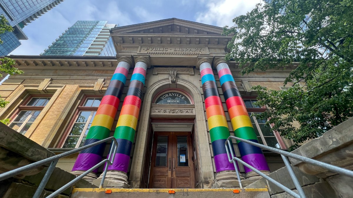 Happy Pride, Toronto! Celebrate diverse 2SLGBTQ+ voices and stories with insightful author talks, hands-on workshops, joyful drag storytimes, film screenings and more. Find events near you 👉 tpl.ca/pride 

#PrideMonth #Pride2025 #PrideTO