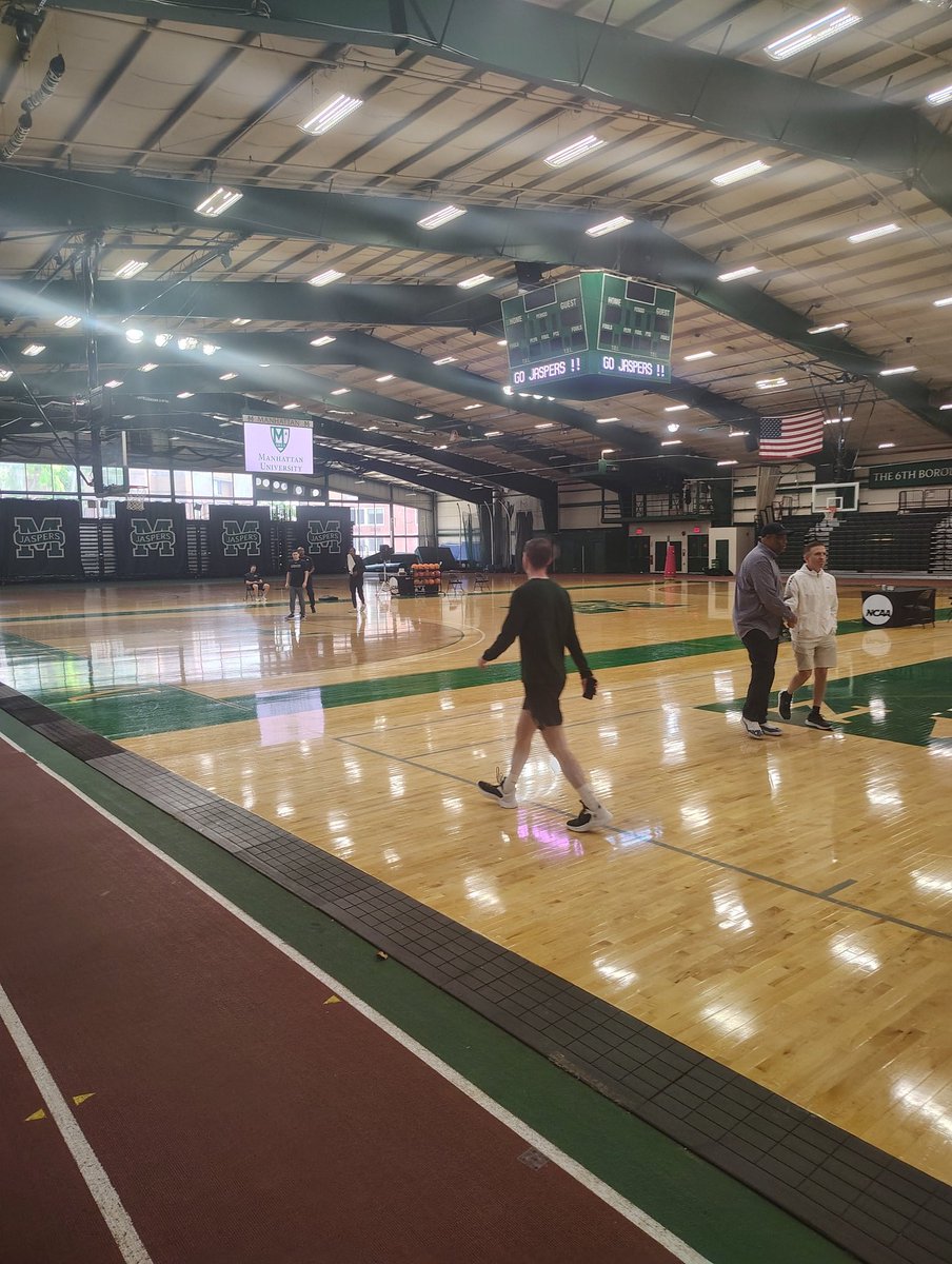 Great workout and Visit at Manhattan college. Thank you coach Gal and staff for having me !
