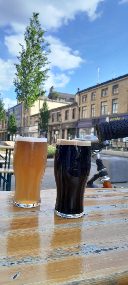 GingRealAleTrail (@stuart_pickard) on Twitter photo Monday evening on North Parade, Bradford. Two pints one River Stout the other ORA Pale Ale. <a href="/zapatobrewing/">Zapato Brewing</a> #GingRealAleTrail <a href="/Stuart_Pickard/">GingRealAleTrail</a> #CraftBeer #Beer #RealAle #Ale #Bradford #Yorkshire #VisitYorkshire #VisitBradford <a href="/visitBradford/">Visit Bradford</a> Monday evening on North Parade, Bradford. Two pints one River Stout the other ORA Pale Ale. <a href="/zapatobrewing/">Zapato Brewing</a> #GingRealAleTrail <a href="/Stuart_Pickard/">GingRealAleTrail</a> #CraftBeer #Beer #RealAle #Ale #Bradford #Yorkshire #VisitYorkshire #VisitBradford <a href="/visitBradford/">Visit Bradford</a>
