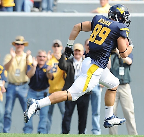 89 days till WVU kicks off the 2025 football season at Mountaineer Field. Tyler Urban wore #89 for the Mountaineers from 2008-2011. He came to WVU via North Huntingdon, PA