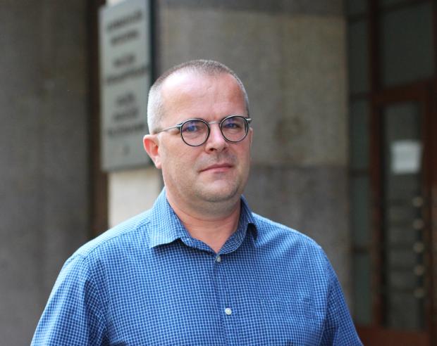 CCEE (@mediaccee) on Twitter photo The last but not least speaker of the Episcopal Conference's #Spokespersons' Meeting in Prague, 3-5 June, will be <a href="/PazderkaJosef/">Josef Pazderka</a>, Editor-in-Chief of <a href="/CRoPlus/">Český rozhlas Plus</a>, who will focus on the topic 'The journalist and Vatican communication'👇
facebook.com/share/p/16wkB5… The last but not least speaker of the Episcopal Conference's #Spokespersons' Meeting in Prague, 3-5 June, will be <a href="/PazderkaJosef/">Josef Pazderka</a>, Editor-in-Chief of <a href="/CRoPlus/">Český rozhlas Plus</a>, who will focus on the topic 'The journalist and Vatican communication'👇
facebook.com/share/p/16wkB5…