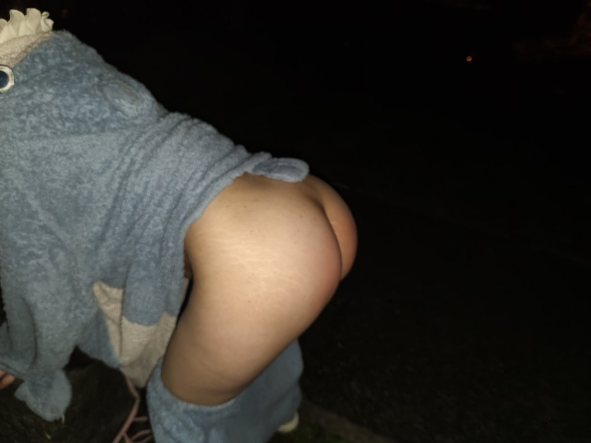 小小v（新塘03情侣） tweet media