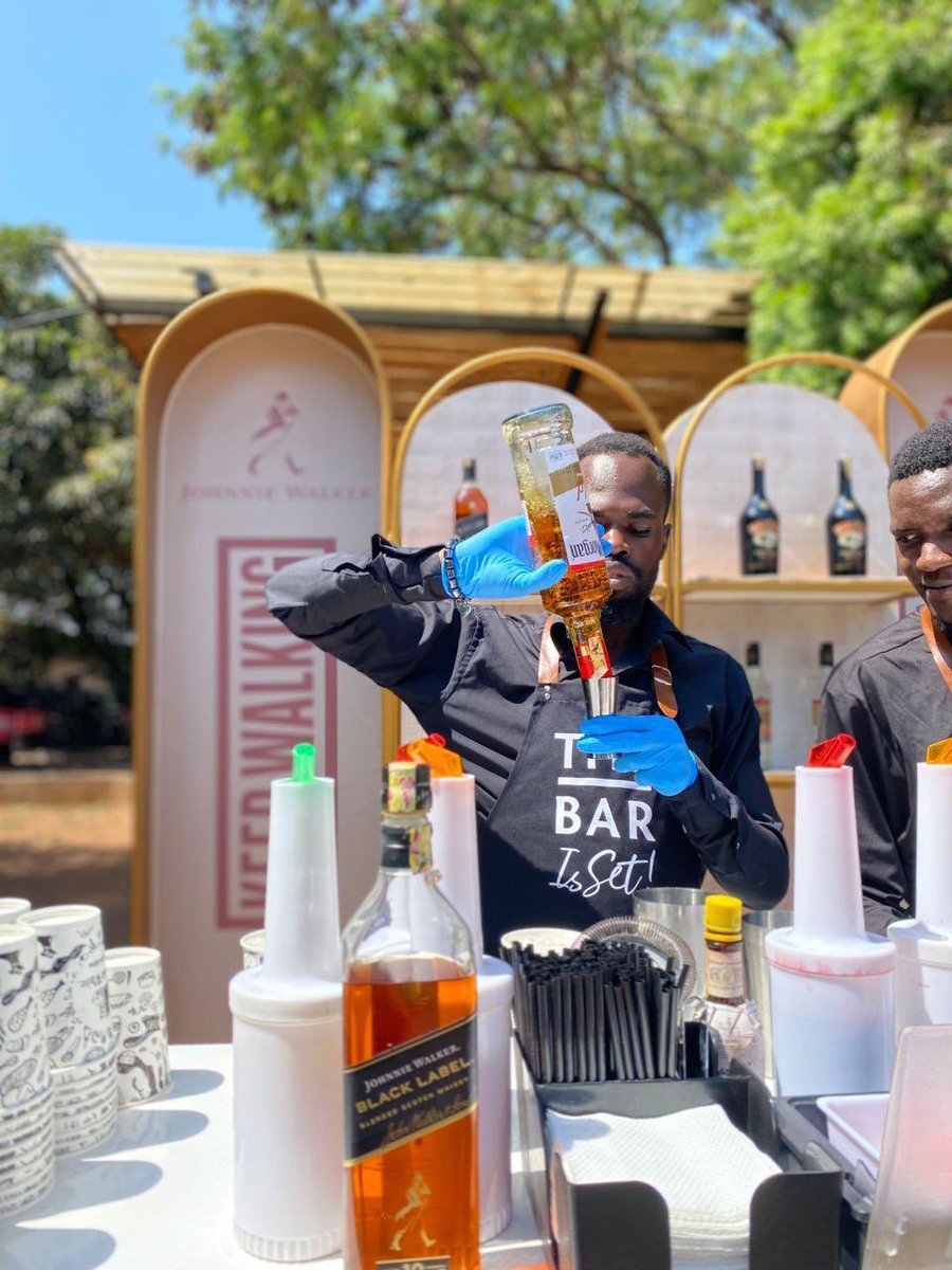 uwizeyeblair's tweet image. Wedding party, birthday celebrations, graduation parties, office dinners and more of such need a classic bar set!

Trust the #UBLSoireeExperience team to pull the best bar set at your gathering 
 
Contact them via 0800-277-000  for booking 
#TheBarIsSet