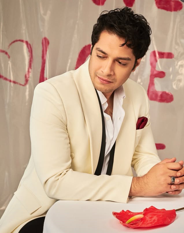 Happy Birthday Junaid Khan. 
Wish you all the joy &amp; success in your life. Looking forward to see more of your work in coming days. You already won our hearts with your performances in Maharaj &amp; Loveyapa.