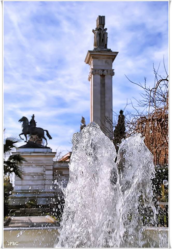 antonioij73's tweet image. El monumento de las Cortes