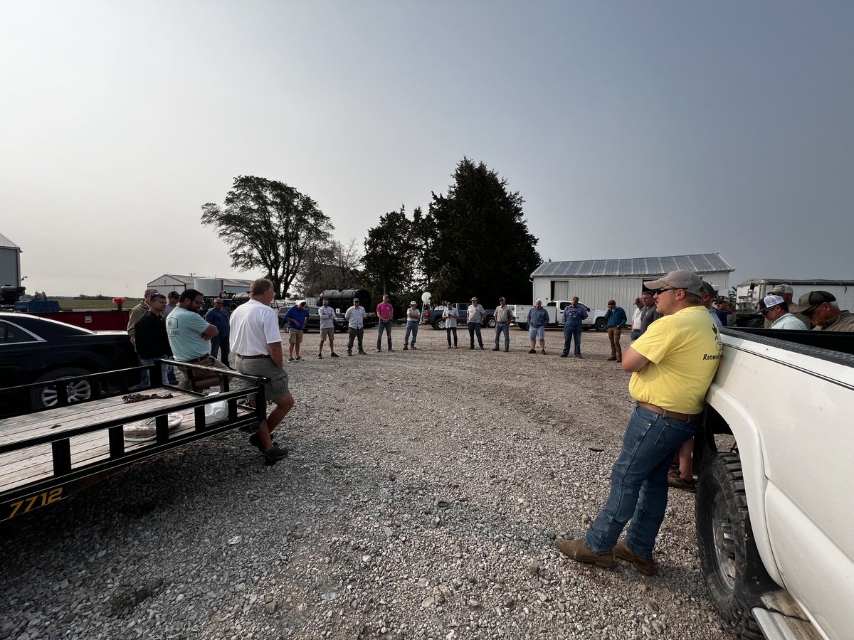 TotalAcre's tweet photo. 🌽 Strong start at the Illinois Camp Crop Tour! Growers from MN, MO, and WI are here for a day of in-field insights with David Hula and Alex Harrell. This is what Total Acre is about: learning together and making every acre count.
#TotalAcre #CropTour2025 #UnlockYourPotential https://t.co/iKGDRlCwXu