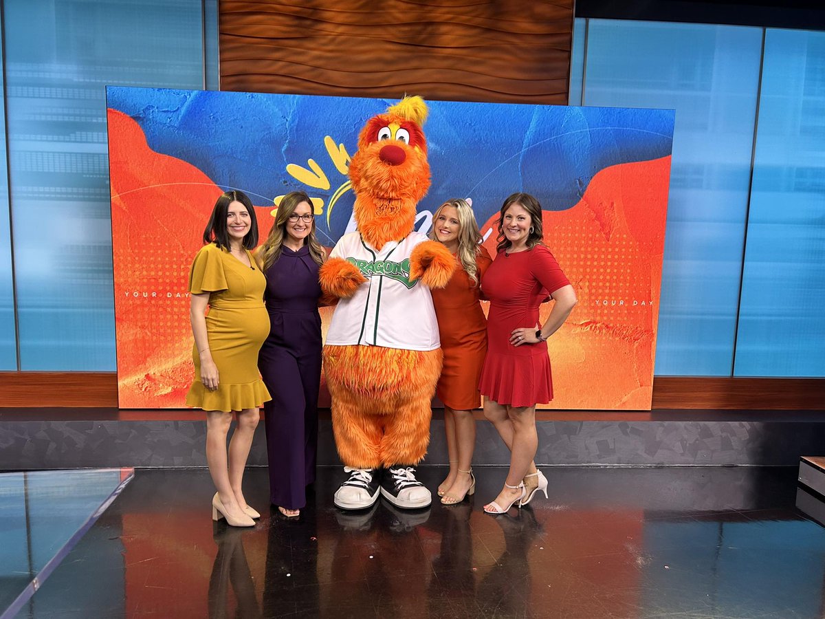 dayton247now's tweet image. The Your Day crew had a very special guest today! Meet Blaze! The Dayton Dragons Professional Baseball Team’s newest mascot! #baseball #dayton #daytondragons #mascot #amnewsers