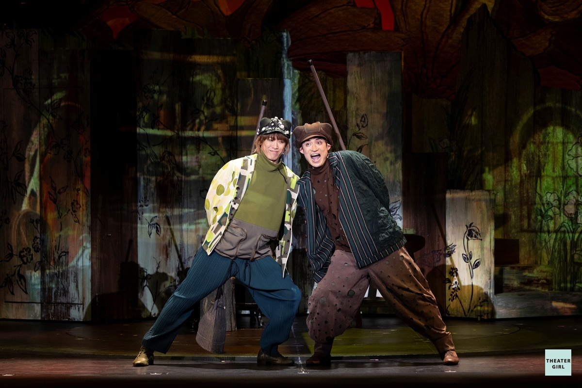 【開幕レポート🎤】

5/31よりブロードウェイミュージカル『A Year with Frog and Toad〜がまくんとかえるくん』が開幕！

「ふぉ～ゆ～ #越岡裕貴 ・ #松崎祐介 が仲良しな“かえる”のコンビに」

公演レポートと舞台写真をお届け📷
📝theatergirl.jp/?p=64535

#がまくんとかえるくん #ふぉ～ゆ～