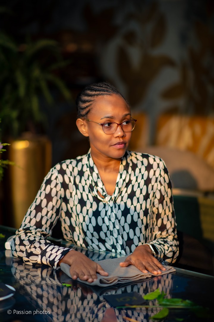 RaxioR's tweet photo. Raxio RDC célèbre le leadership féminin ! 
Nos collaboratrices ont rencontré le CEO de TowerCo pour échanger sur son parcours et les défis du leadership. 

Un moment inspirant et motivant 💡💭 

#RaxioWomen #LeadershipFéminin #Empowerment #RDC #raxiordc https://t.co/OV4BFXEahs