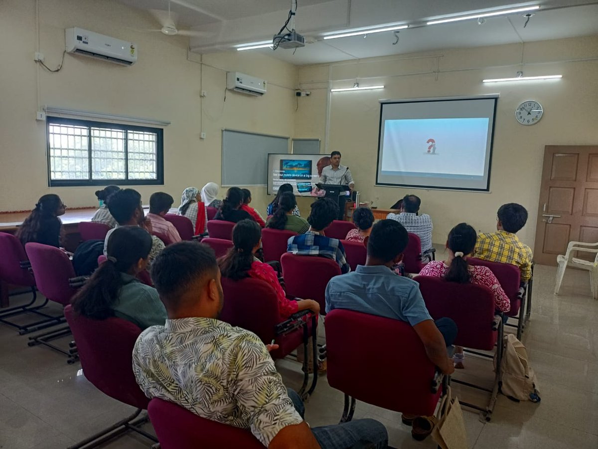 spsecgujarat's tweet photo. 🚀 Day 1 at IPR Course 2025! Expert Mr Harsh Parikh led dynamic sessions on IP value &amp; patentability! 💡🔍 #IPR2025 #SPSEC #InnovationMatters @spunivgujarat https://t.co/FGjqM6Sy0B