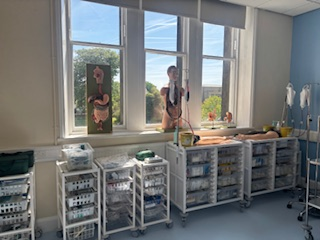 LancsHealthAcad's tweet photo. Exciting news! π Our Education Team now has clinical skills labs at Preston Business Centre π©Ί
Theyβre training Uni of Bolton students & Practice-Based Pathway nurses in real-world skills.
Read more π
Next PBP intake: 9 June 2025
π© Study.Nursing@lthtr.nhs.uk
#Nursing #LTHTR https://t.co/xMlhMWcKDW
