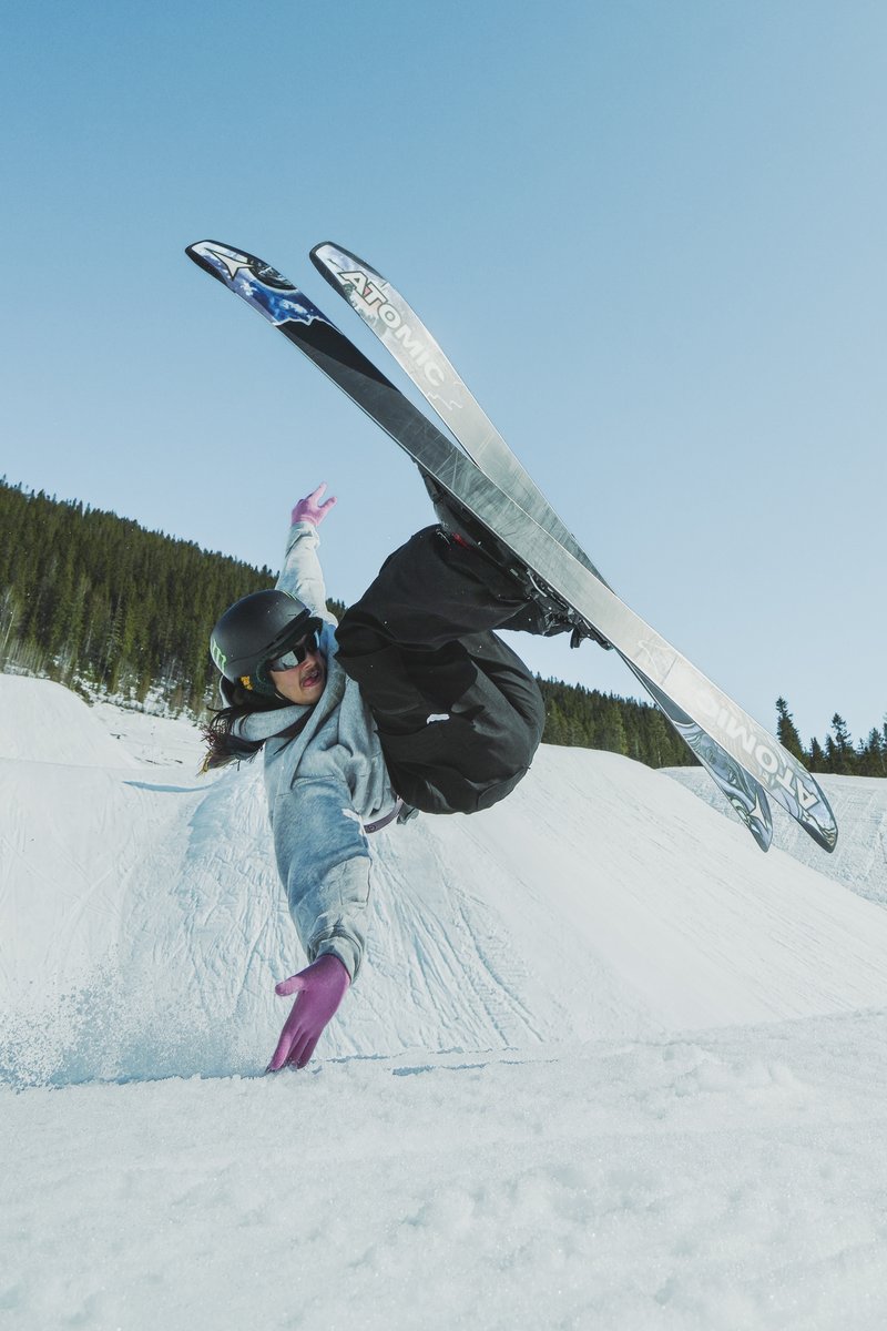 Édouard Therriault is stepping away from World Cup competition to explore new creative paths in skiing- shorturl.at/Rg7wS
Édouard Therriault se retire des compétitionsr pour explorer de nouvelles voies créatives dans le ski.-  shorturl.at/8kPST