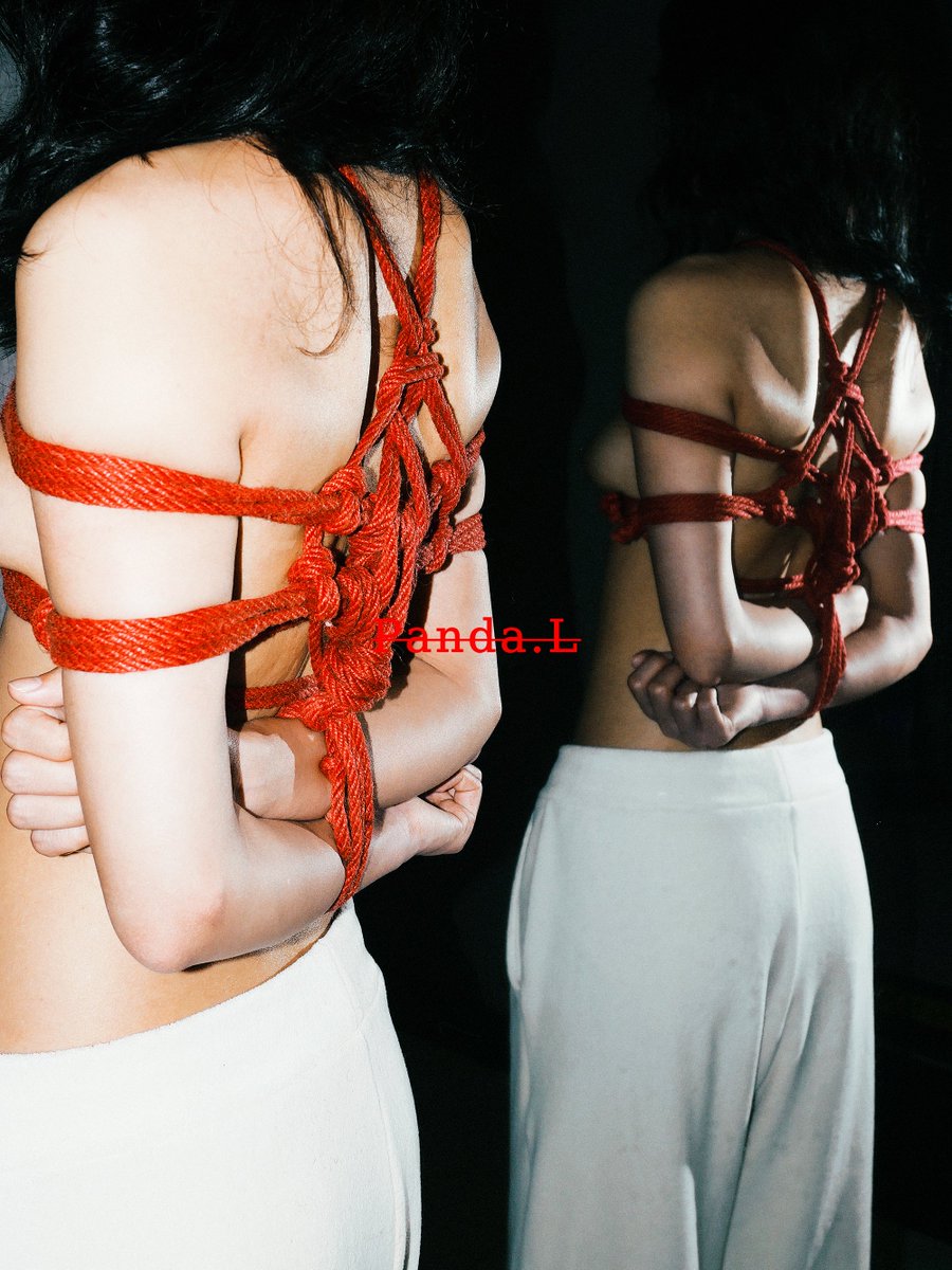 📷:
<a href="/PandaPanda_L/">Panda.L</a>

#私房 #约拍 #人体 #东莞 #写真 #广州 #深圳 #人像摄影 #绳缚

<a href="/wqganenshi_/">有稿投😁</a>

<a href="/tbzt2024/">推波助臀（接投稿）</a>

<a href="/007share/">007𝕏🟡（转推版）</a>

<a href="/Fengsiyuan/">Mr.死因</a>