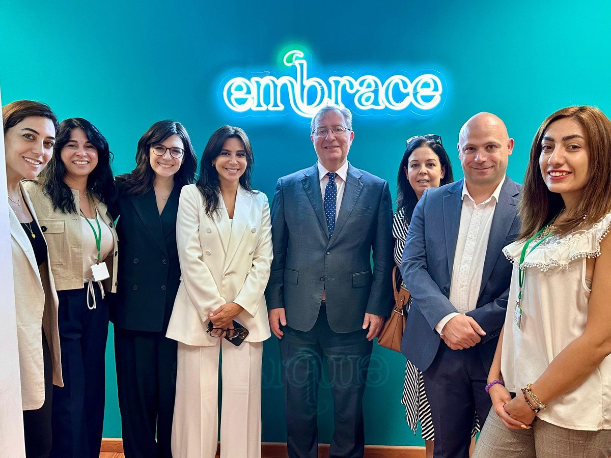 MiaAtoui's tweet image. A heartfelt thank you to Your Excellency @HamishCowell and the incredible team @ukinlebanon for your long-awaited visit to @embrace_lebanon. Your unwavering support for #mentalhealth in #Lebanon, especially through the toughest and most uncertain times our country has faced,…