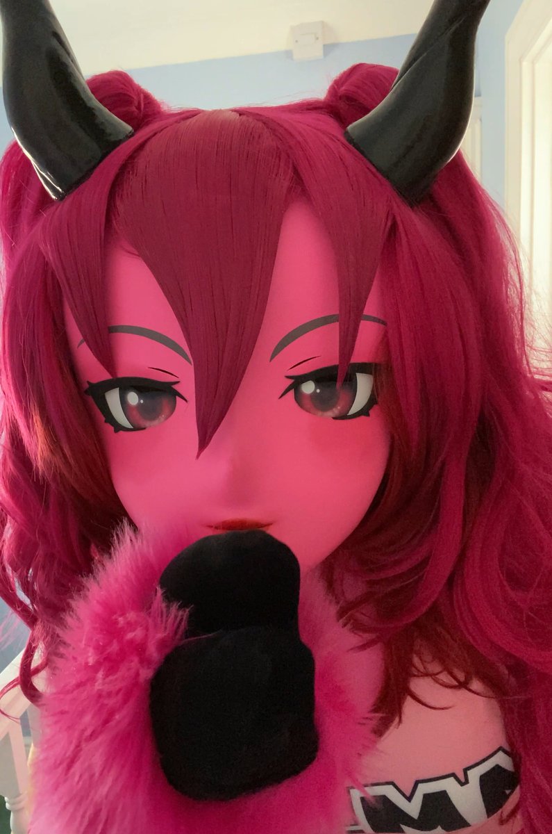 SwitchKara's tweet image. Day 153 - Hey, that's not my name? Another Anime inspired swimsuit. Hope you all have a good week!

#Kigurumi #NothingHere #Goal365