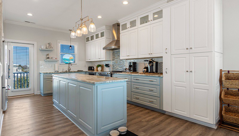 EIRealtyNC's tweet image. This coastal cottage is ready to welcome your whole family for an unforgettable escape.

Read more 👉 lttr.ai/Aeyj8

#VacationRental #NorthCarolina #CreateMemories