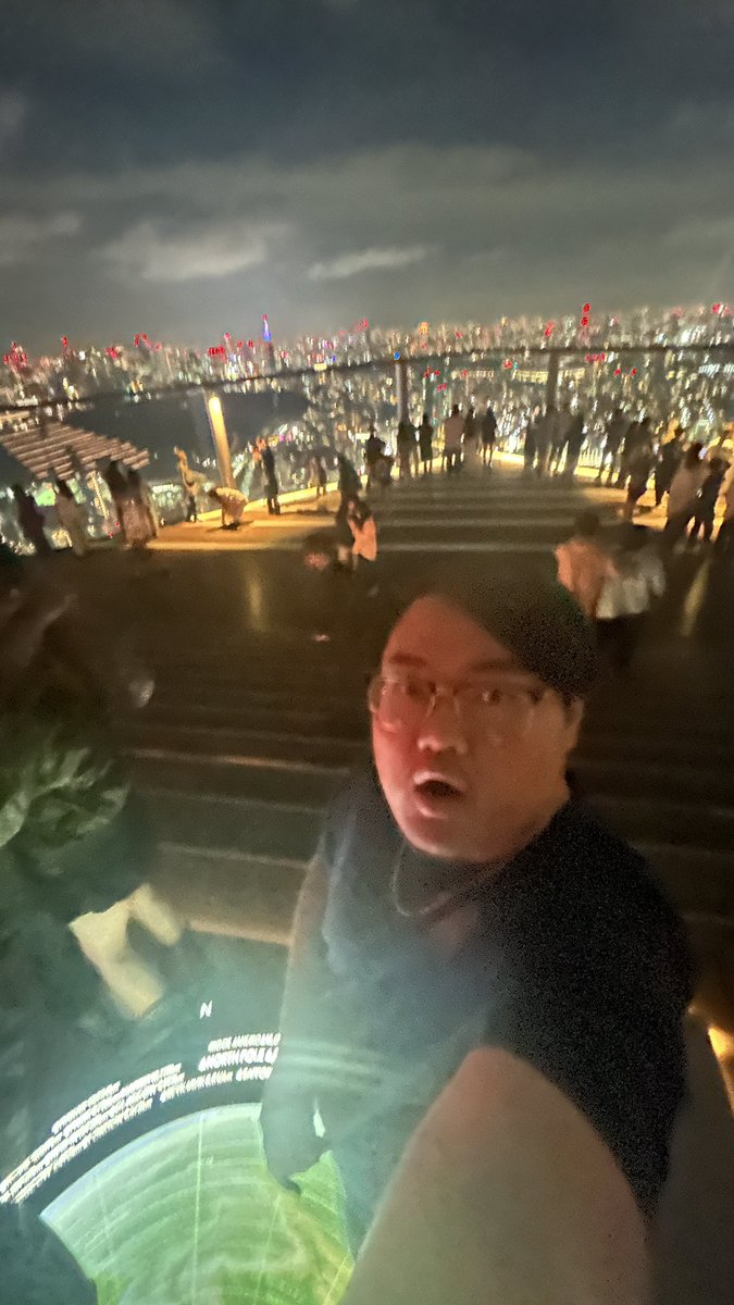 Queebyy's tweet photo. flight back is tomorrow :( haven’t even left and post japan depression hitting already https://t.co/UpGi63MscF