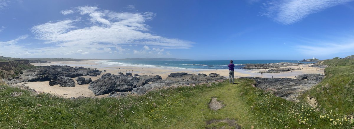 BUBB1ES's tweet image. History, economics, art, geography #halftermholiday