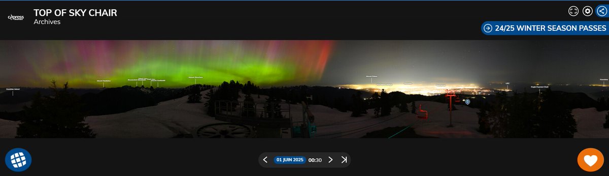 Beautiful aurora borealis captured this weekend in British Columbia at <a href="/Cypressmtn/">Cypress Mountain</a>   above the <a href="/CityofVancouver/">City of Vancouver</a> 

<a href="/meteomedia/">meteomedia</a> #webcam #skaping #Auroraborealis #canada