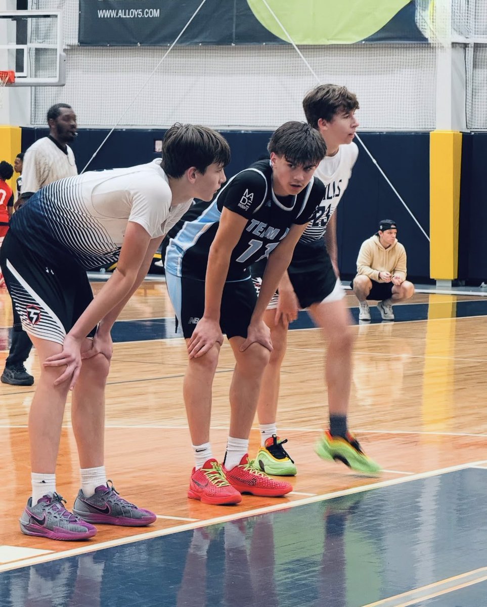 TEAMPAHOOPS's tweet photo. Rumble for the Ring @teampaboys_aau @teampa2029 @zg_midatlantic
@zerogravitybb
#2029 #basketball #notinhighschool #middleschool ๐ #Pennsylvania https://t.co/Z8NyTaYDnm