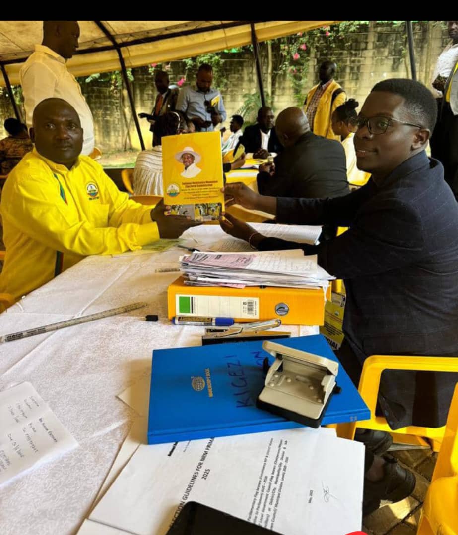 Hon Elly Kasigaire (@honkasigaire) on Twitter photo Rwampara County
Let's transform our constituency!
#MuzahuraCampaign
<a href="/NRMOnline/">NRM Party</a> <a href="/NrmYouthleague/">NRM Youth League</a> <a href="/Onc_nrm1/">Office of the National Chairman NRM</a> <a href="/912CroozeFM/">91.2 Crooze FM</a> <a href="/radiowestug/">Gamba Mpurire</a> <a href="/TayariWestTV/">Tayari WEST TV</a> Rwampara County
Let's transform our constituency!
#MuzahuraCampaign
<a href="/NRMOnline/">NRM Party</a> <a href="/NrmYouthleague/">NRM Youth League</a> <a href="/Onc_nrm1/">Office of the National Chairman NRM</a> <a href="/912CroozeFM/">91.2 Crooze FM</a> <a href="/radiowestug/">Gamba Mpurire</a> <a href="/TayariWestTV/">Tayari WEST TV</a>