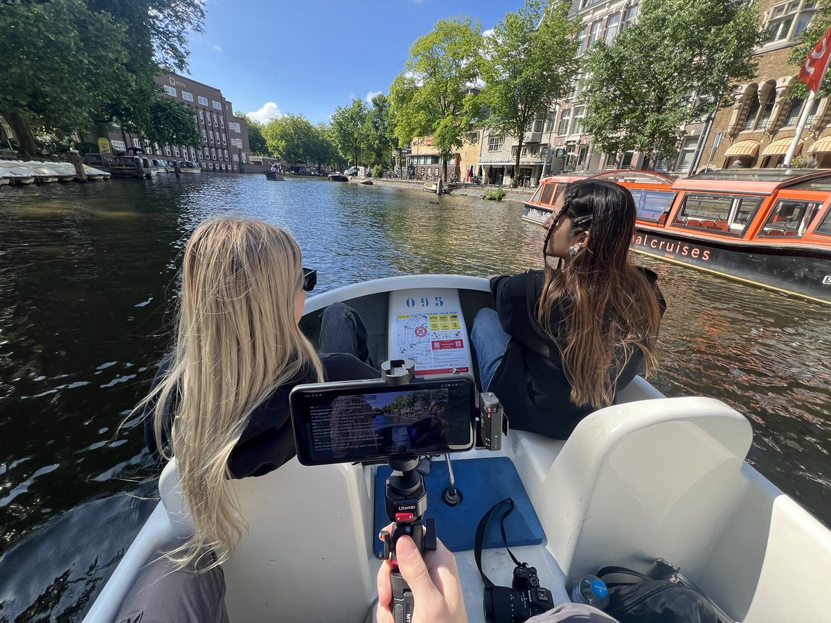 Livestream videographer getting his cardio on 🌚

Ft. <a href="/PrimrozeTV/">Primroze</a> &amp; Karii