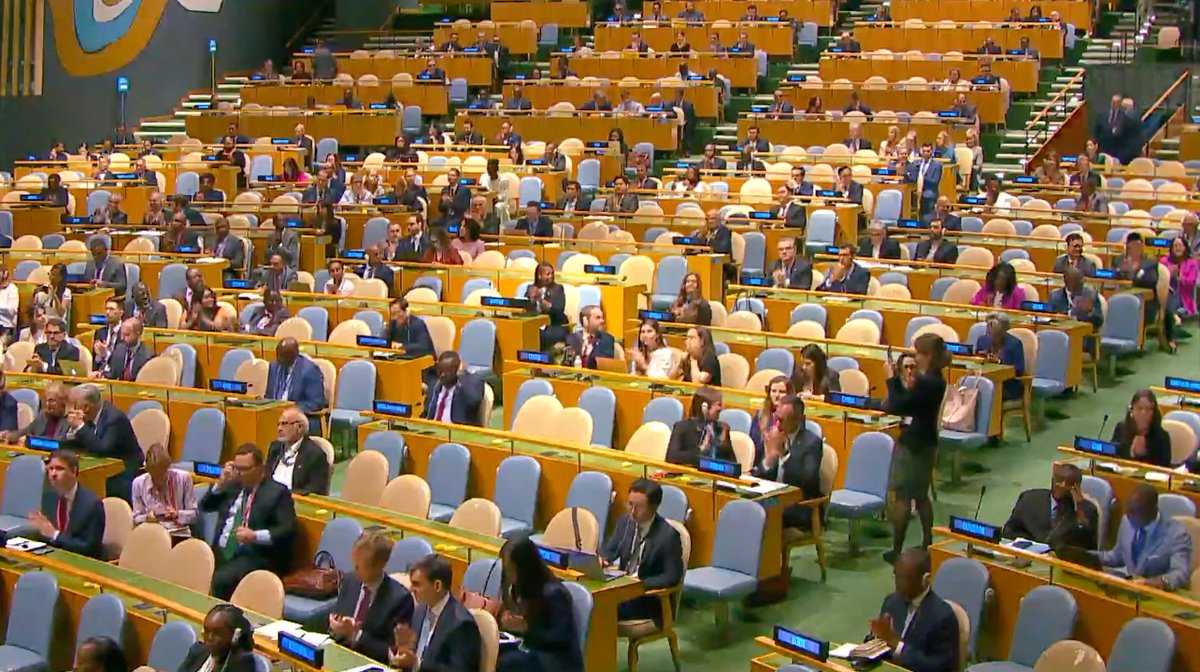 UN News (@un_news_centre) on Twitter photo #BREAKING
Annalena Baerbock of Germany ELECTED as President of the General Assembly at its 80th session (Sep 2025-Sep 2026) <a href="/UN_PGA/">UN GA President</a>
Total ballots: 188
Abstentions: 14
Votes obtained
Annalena Baerbock: 167
Helga Schmid: 7 #BREAKING
Annalena Baerbock of Germany ELECTED as President of the General Assembly at its 80th session (Sep 2025-Sep 2026) <a href="/UN_PGA/">UN GA President</a>
Total ballots: 188
Abstentions: 14
Votes obtained
Annalena Baerbock: 167
Helga Schmid: 7