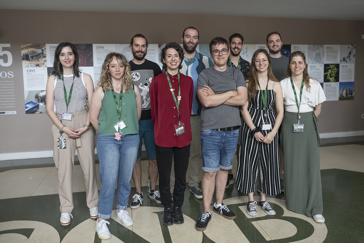 CNB_CSIC's tweet photo. 👏Today we enjoyed a wonderful morning of science at the X PhD Students’ Workshop at the CNB.
Many thanks to the 12 speakers, our PhD Candidates’ Committee, and of course, everyone who attended, for making it such a fabulous day😉
The CNB Lecture Hall was packed!
#PhDWorkshop https://t.co/Mz0OBjIVCD