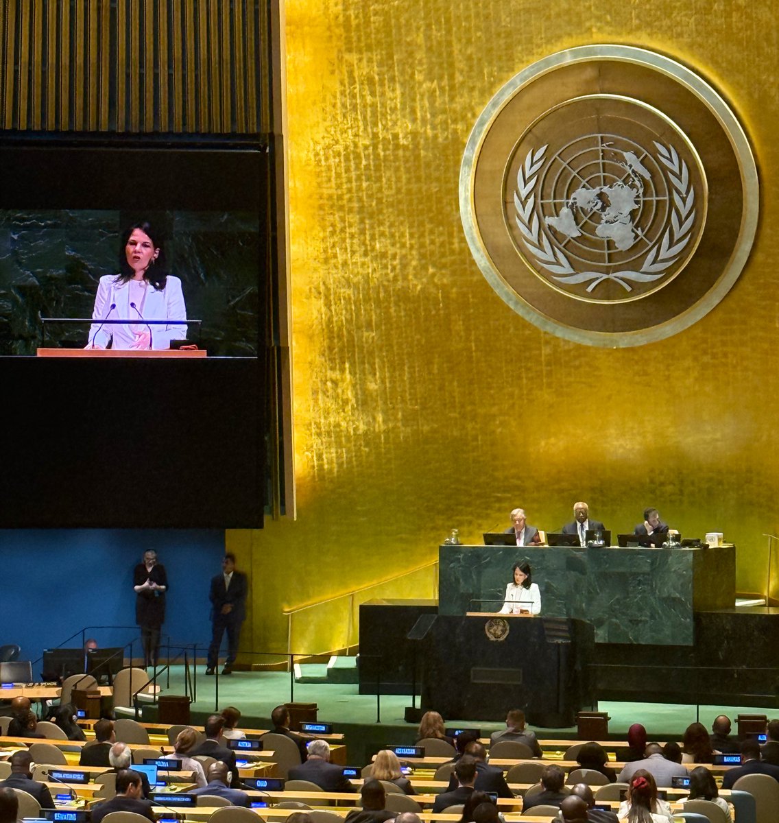 SwedenUN's tweet photo. A historic moment at the UN🇺🇳: 
H.E. Annalena Baerbock of Germany 🇩🇪 becomes the 5th woman ever elected President of the General Assembly.
Sweden🇸🇪 celebrates this milestone and looks forward to working closely together throughout #UNGA80. https://t.co/c9BGu1x1qh