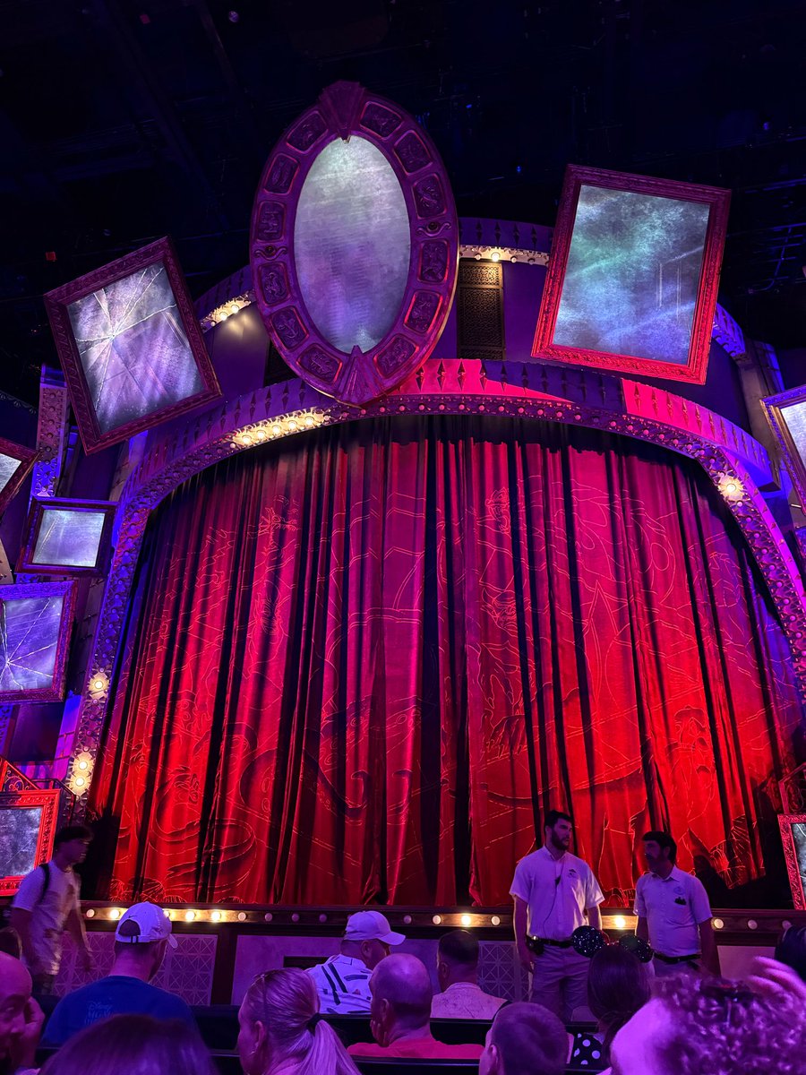 About to watch the new Villains: Unfairly Ever After show here at Disneys Hollywood Studios. Loving the new stage, looks great!